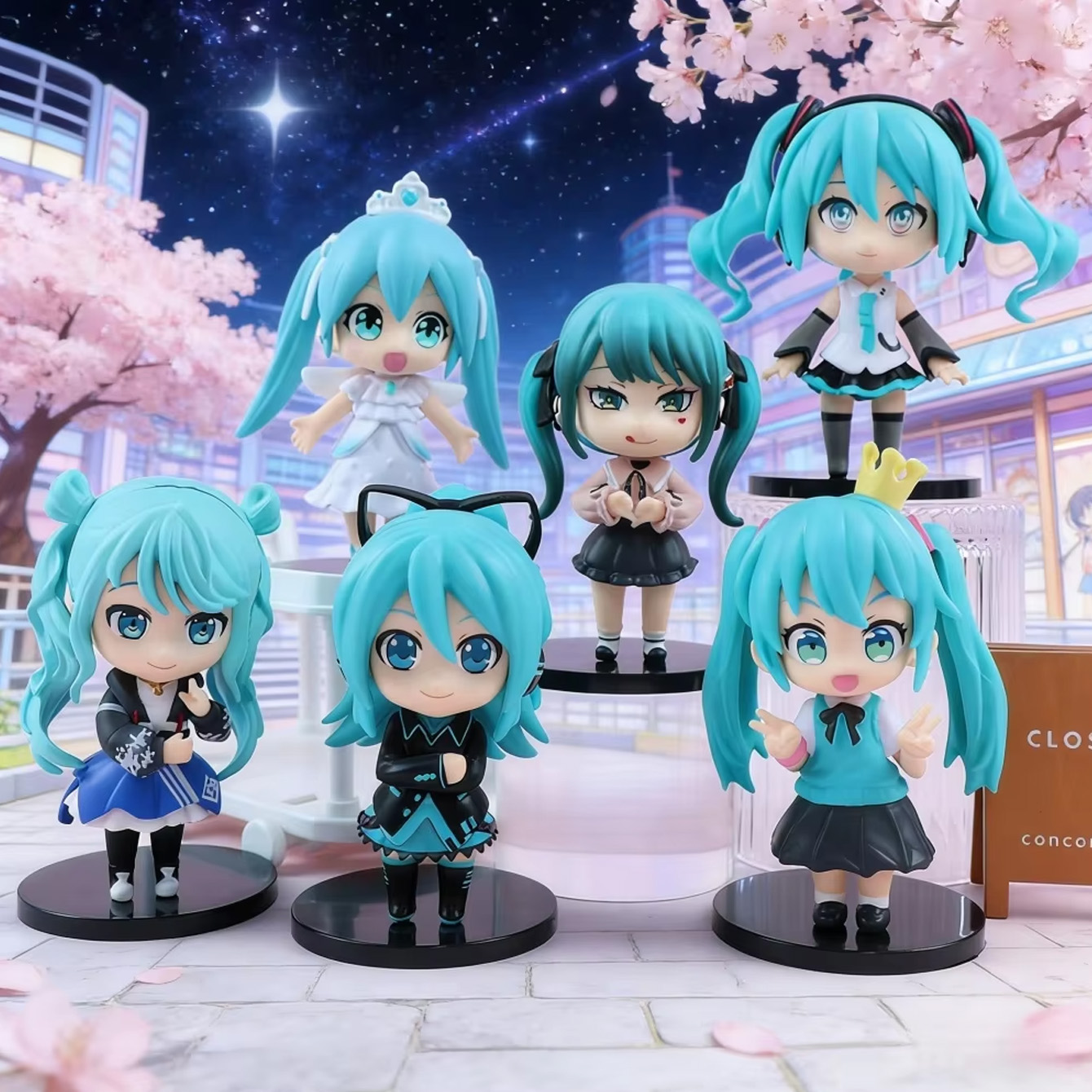 Premium Anime Merchandise - Set di Statuette Chibi di Hatsune