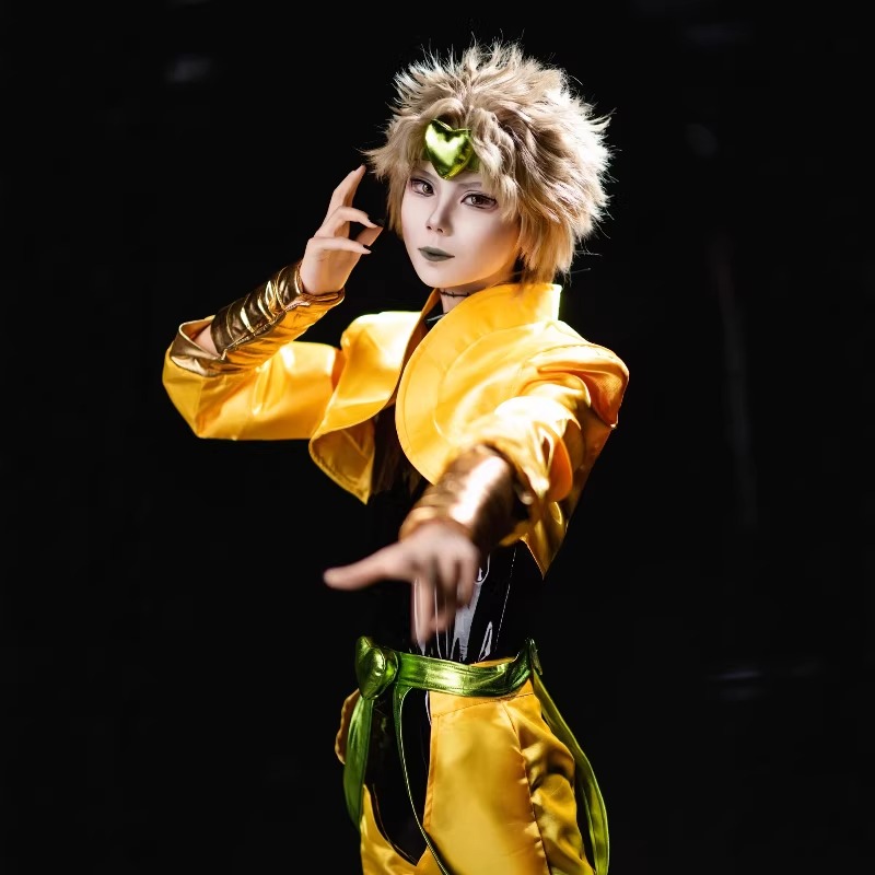 Costume Cosplay Dio Brando di  - Cosplay Wig Colored recensione e prezzo